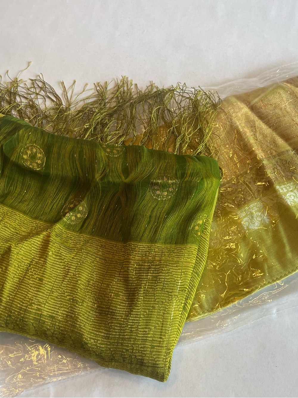 Lightweight Green Woven Scarf with Subtle Metallic Sheen